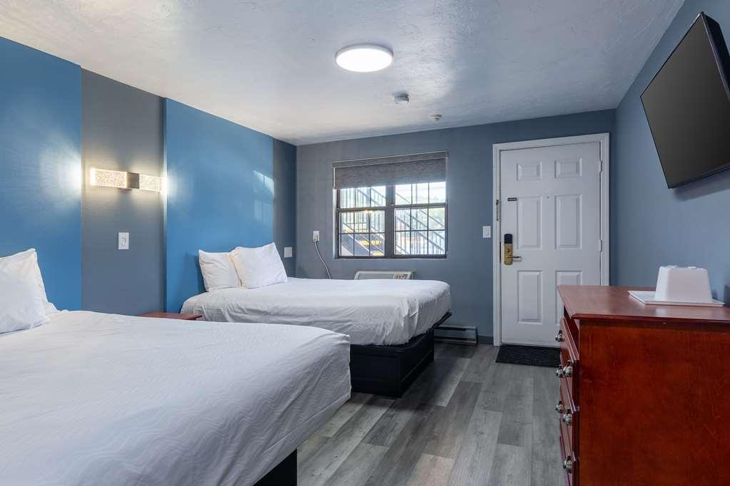 Knights Inn North Attleboro Номер фото